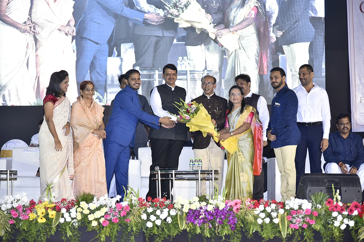 Nikam Family With Former CM Devendra Fadnavis